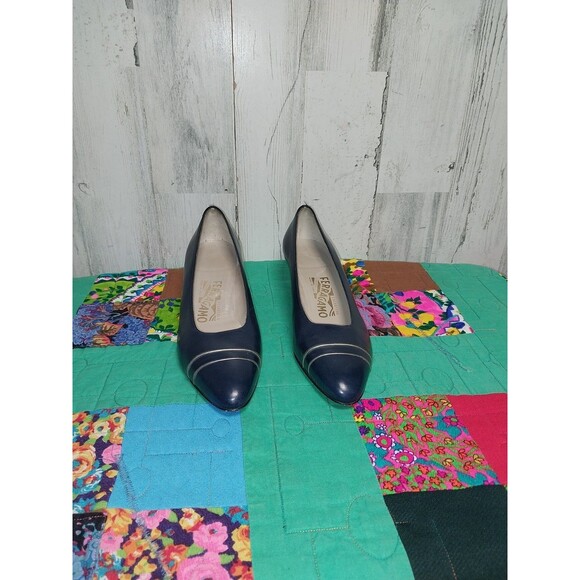 Sold - Picture 2 of 12